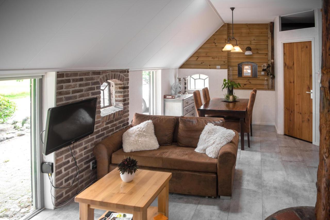 Appartement De Berghoeve Ruinen Luaran gambar